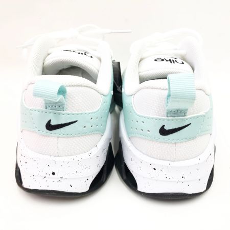  NIKE ナイキ レディース スニーカー ウィメンズ ズーム ベラ 6 サイズ24.0cm DR5720 103 ホワイト