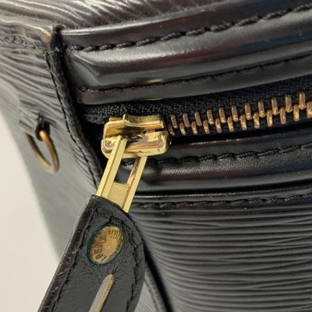  LOUIS VUITTON ルイヴィトン エピ カンヌ ハンドバッグ M48032 ブラック