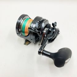 〇〇 SHIMANO シマノ OCEA JIGGER 19オシアジガー F カスタム 2000NRHG 右 04004 両軸リール Bランク
