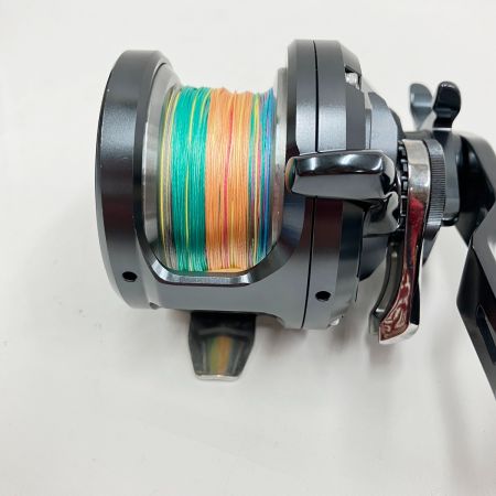  SHIMANO シマノ OCEA JIGGER 19オシアジガー F カスタム 2000NRHG 右 04004 両軸リール