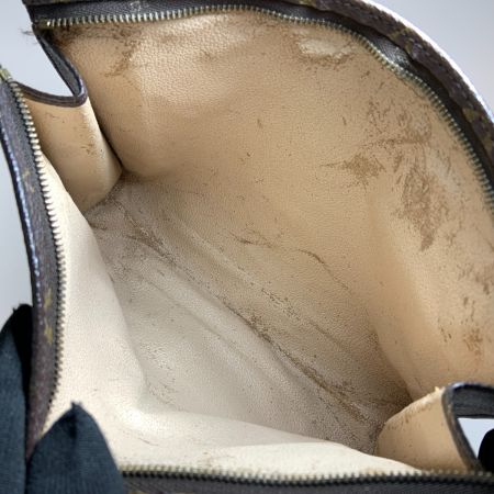  LOUIS VUITTON ルイヴィトン モノグラム ポッシュ トワレット26 ポーチ 化粧ポーチ M47542