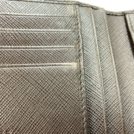  PRADA プラダ レザー 二つ折り財布 2MO002  ブラウン