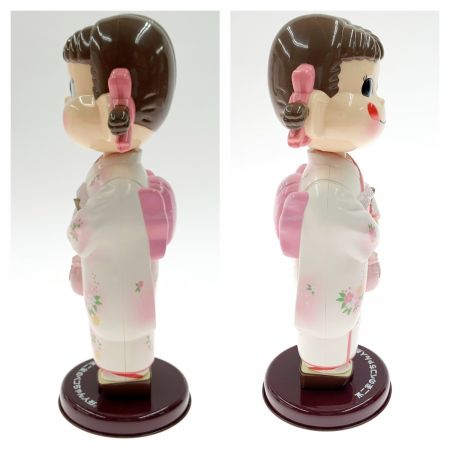   不二家のペコちゃん人形 首ふり 着物人形 白 きもの 置物 フィギュア ホワイト