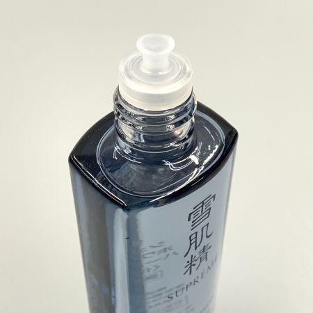  雪肌精 雪肌精 シュープレム ホワイトニング ハーバル オイル 化粧用油 40ml