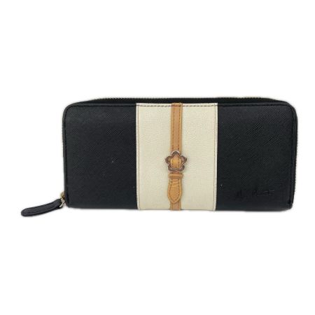 MARY QUANT マリークワント ラウンドファスナー長財布 バイカラー ベルト風デザイン ブラック×ホワイト