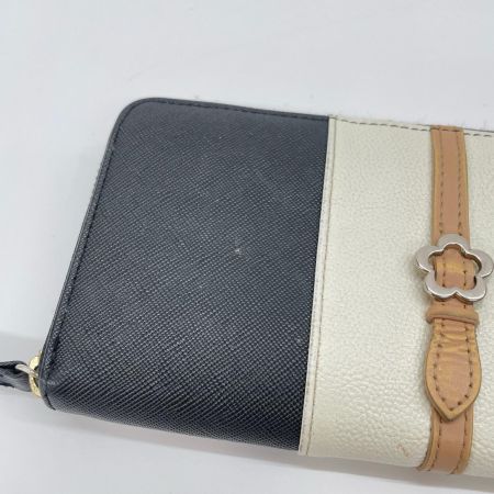 MARY QUANT マリークワント ラウンドファスナー長財布 バイカラー ベルト風デザイン ブラック×ホワイト