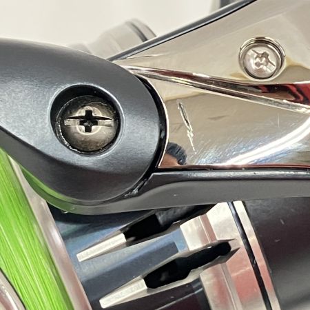  SHIMANO シマノ STRADIC 20 ストラディック SW6000PG 04245 スピニングリール