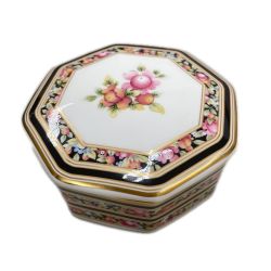 〇〇 Wedgwood ウェッジウッド 陶器 トリンケットボックス クリオ ボーン 中国 八角形 Aランク