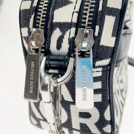  MICHAEL KORS マイケルコース ショルダーバッグ ホワイト x ブラック