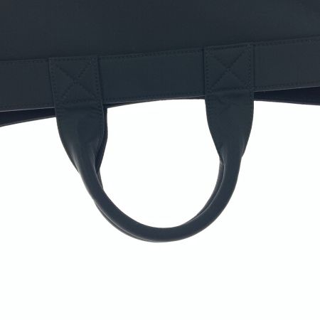  BURBERRY バーバリー ロゴプリント トートバッグ 2WAY バッグ 8026233 ブラック