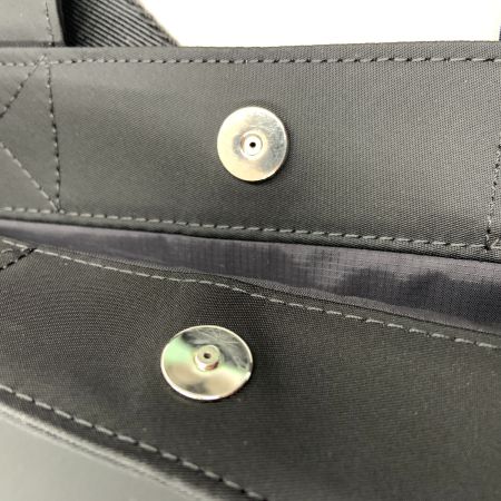  BURBERRY バーバリー ロゴプリント トートバッグ 2WAY バッグ 8026233 ブラック