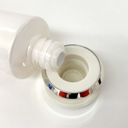   リバイタル ホワイトニング モイスチャー ライザー EX 乳液 100ml