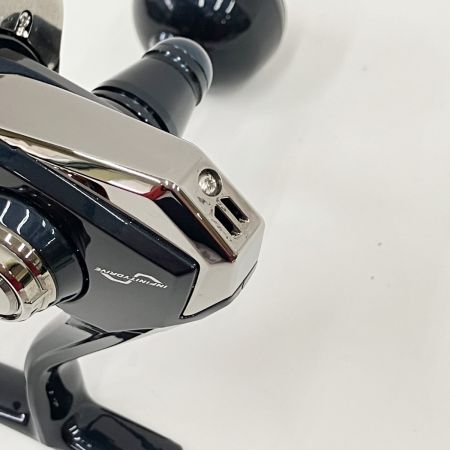  SHIMANO シマノ STRADIC 24 ストラディック SW6000HG 047427 スピニングリール 