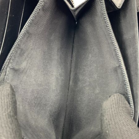  GUCCI グッチ シグネチャー レザー ジップアラウンドウォレット ラウンドファスナー 長財布 473928 525040 ブラック
