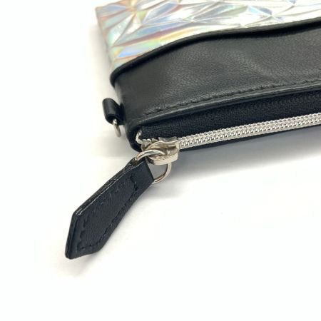  pierre cardin ピエールカルダン コンパクトウォレット 二つ折り財布 