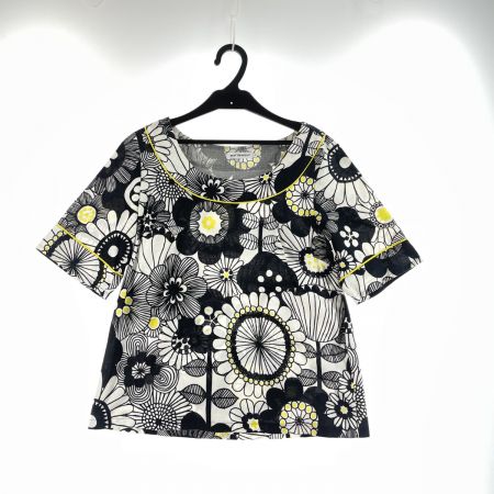  Marimekko マリメッコ レディース 半袖カットソー 花柄 サイズ34 ホワイト×ブラック