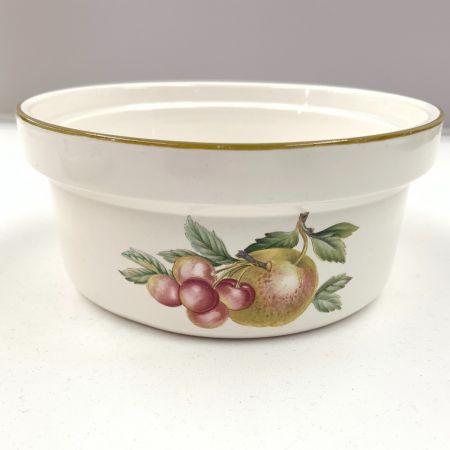  Wedgwood ウェッジウッド  WILD STRAWBERRY 陶器 食器 シュガーポット ホワイト