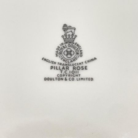 ROYAL DOULTON ロイヤルドルトン PILLAR ROSE カップ&ソーサー&ケーキプレート(トリオ) 廃版