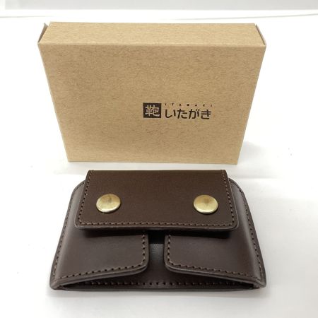  鞄のいたがき ITAGAKI ベルトポーチ 小銭入れ ベルト通し付札入れ 本革 牛革 E16912 ダークブラウン