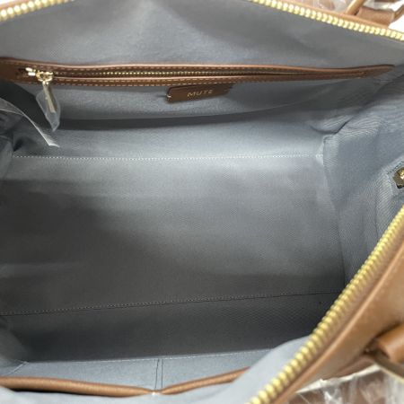  [v]  ボストンバッグ MUTE BOSTON BAG BTS ブラウン