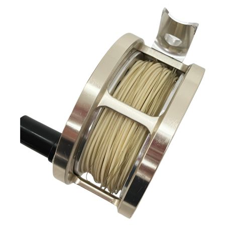  イナガキ TUEFFONE テュフォン フライリール