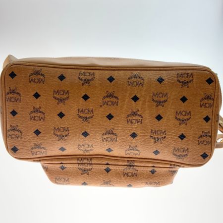  MCM エムシーエム ロゴグラム スタッズ バックパック デイパック リュックサック MWK1SVE01CO001 ブラウン