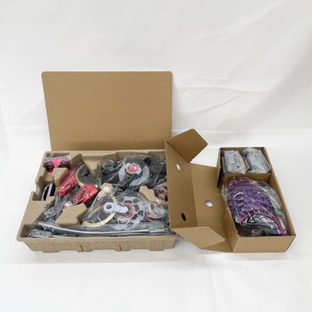  BANDAI バンダイ 仮面ライダーギーツ DXデザイアドライバー+仮面ライダータイクーンコアID