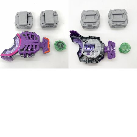  BANDAI バンダイ 仮面ライダーギーツ DXデザイアドライバー+仮面ライダータイクーンコアID