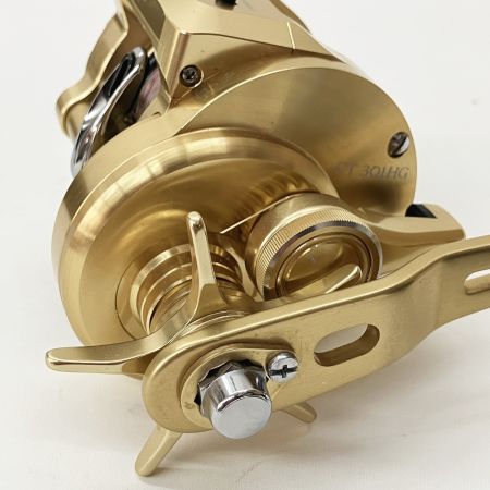  SHIMANO シマノ OCEA CONQUEST 18 オシアコンクエストCT 301HG 03822 ベイトリール