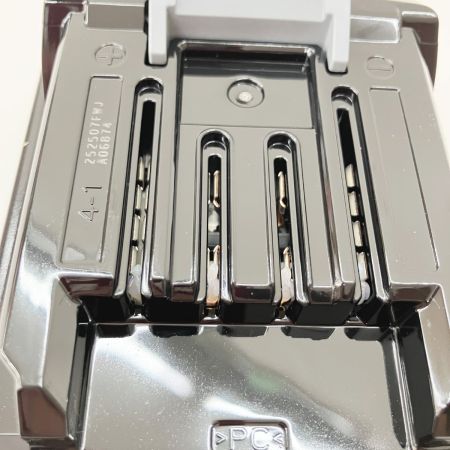  MAKITA マキタ 純正 4.0Ah 40Vmax A-73841 リチウムイオンバッテリ 箱付 BL4040F 未使用品