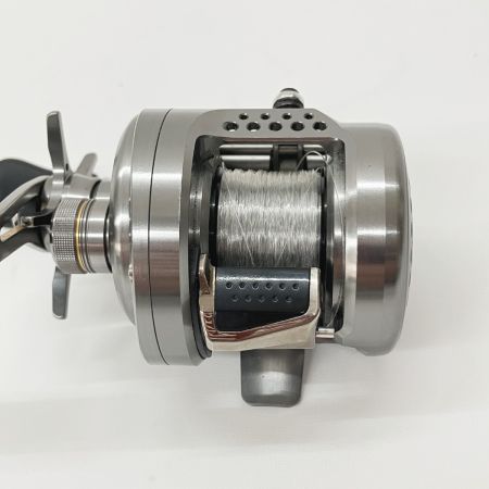  SHIMANO シマノ CALCUTTA CONQUEST BFS HG 17 カルカッタコンクエスト BFS HG-L 03676 リール