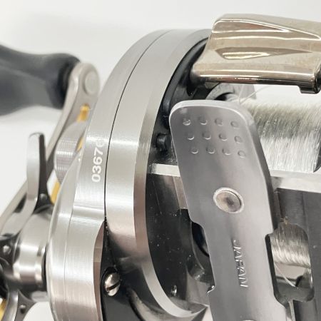  SHIMANO シマノ CALCUTTA CONQUEST BFS HG 17 カルカッタコンクエスト BFS HG-L 03676 リール