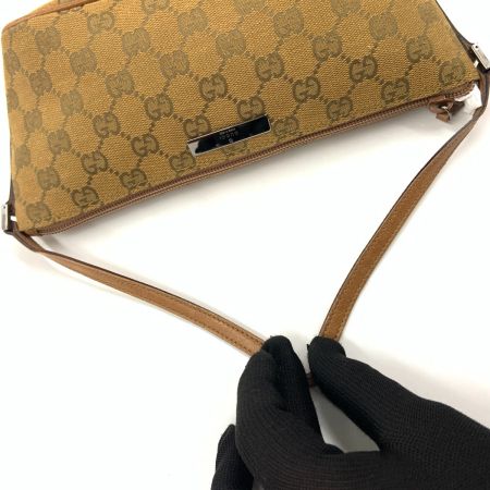  GUCCI グッチ GGキャンバス アクセサリーポーチ 07198 カーキ