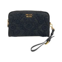 〇〇 PRADA プラダ  刺繍 ナイロン 化粧ポーチ ポーチ ブラック Bランク