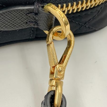  PRADA プラダ  刺繍 ナイロン 化粧ポーチ ポーチ ブラック