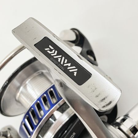  DAIWA ダイワ SALTIGA 5000 10 ソルティガ 5000 059507 スピニングリール