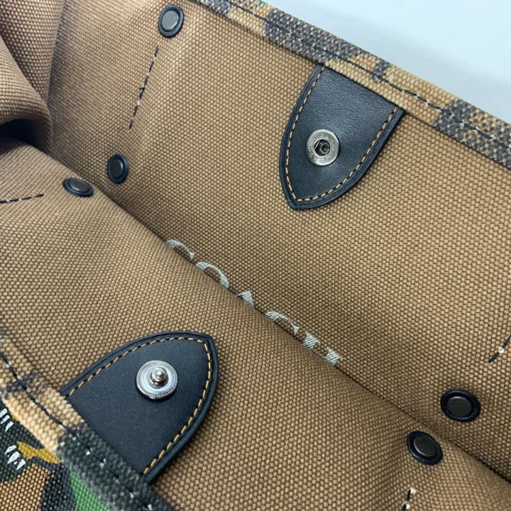 COACH コーチ レキシー トート 42 カモフラ柄 迷彩 恐竜プリント