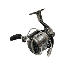 〇〇 DAIWA ダイワ EXIST 22 イグジスト LT4000 00061103 スピニングリール Bランク