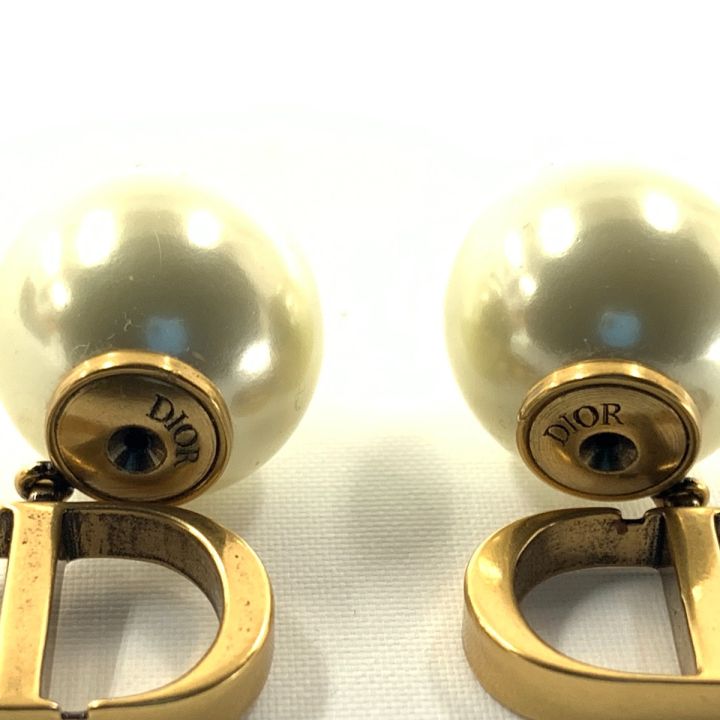 Christian Dior ピアス　トライバル　パール　ストーン　ゴールド クリスチャン・ディオール シングルピアス トライバル フェイクパール