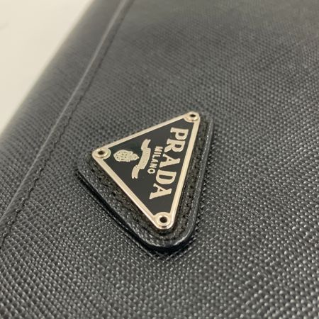  PRADA プラダ サフィアーノ 長財布 ブラック