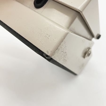  BOSS ボス Bass Epualizer ベースイコライザー エフェクター GEB-7