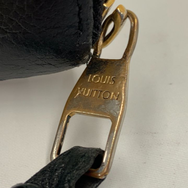 LOUIS VUITTON ルイヴィトン モノグラム アンプラント ジッピー