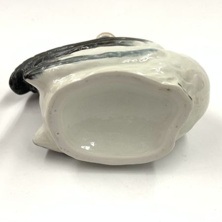 【北海道内限定発送】 ROYAL サントリーローヤル 干支 ボトル 酉歳 鶏 陶器 ウィスキー 600ml 43% 未開栓