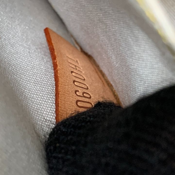 LOUIS VUITTON ルイヴィトン モノグラム ミニ ジュリエットMM