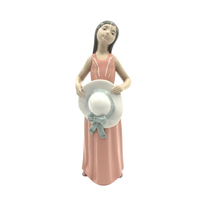 LLADRO リヤドロ 麦わら帽子をかぶった好奇心旺盛な女の子 少女 LLADRO リヤドロ 麦わら帽子を持つ少女 フィギュリン オブジェ