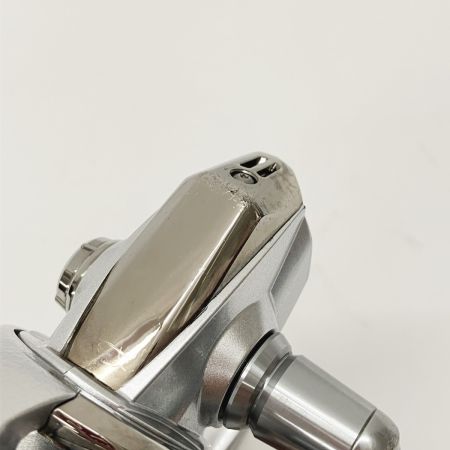  SHIMANO シマノ STRADIC 19 ストラディック 4000 スピニングリール  04022 現状渡し