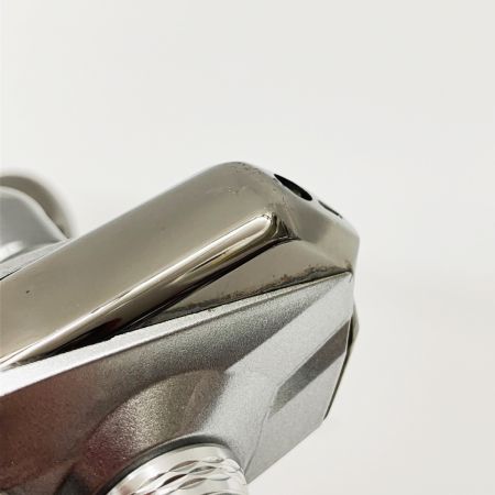  SHIMANO シマノ STRADIC 19 ストラディック C3000HG 04019 スピニングリール