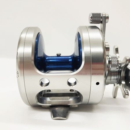  DAIWA ダイワ SALTIGA ソルティガ Z40 607223 両軸リール