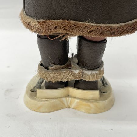   カナダ製 イヌイット民族衣装人形 スリーピングアイ