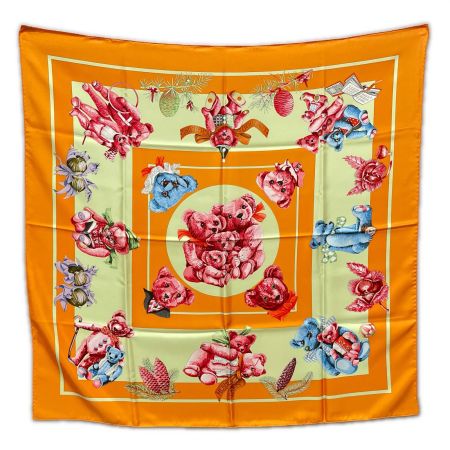  HERMES エルメス 大判スカーフ カレ90 CONFIDENTS DES COEURS 心の友 テディベア オレンジ
